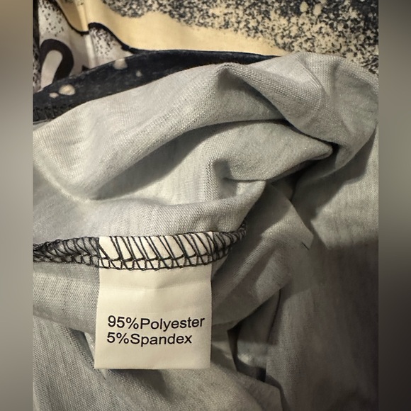 🎉🛍️🌟HP🌟🛍️🎉 Halloween Sanderson Sisters T-Shirt - Picture 3 of 4